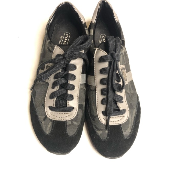 Coach Kinsley lace up black suede with signature canvas gray details - Picture 3 of 10